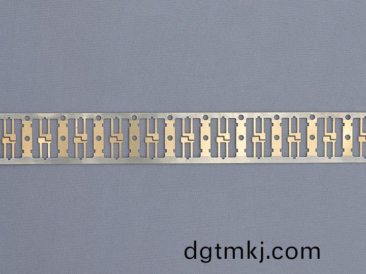 電(dian)鍍(du)金(jin)