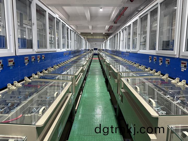 電(dian)鍍(du)生産線(xian)